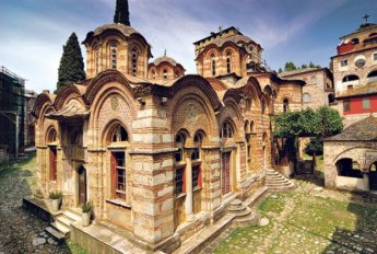 hilandar-manastir-hilandar-foto-shutterstock-1459977558-881175