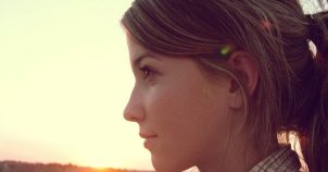 6984126-beautiful-girls-wallpapers-free-860x450_c